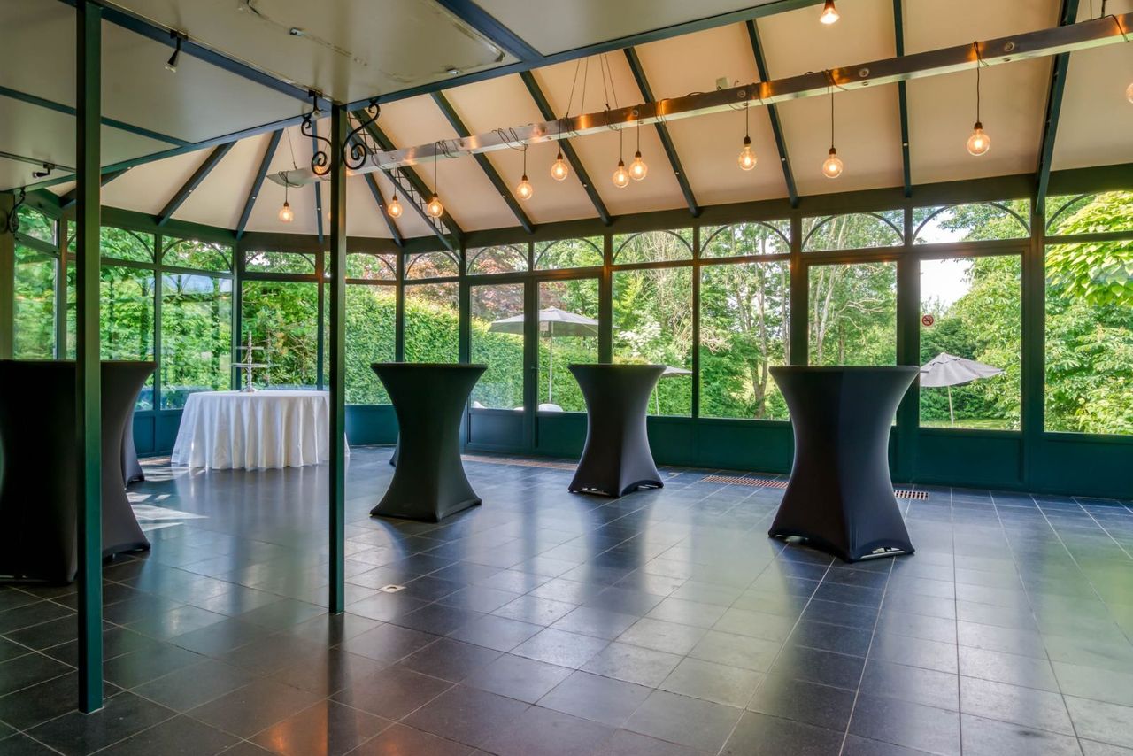 Se marier dans une orangerie : le guide complet pour un mariage plein de charme et de lumière