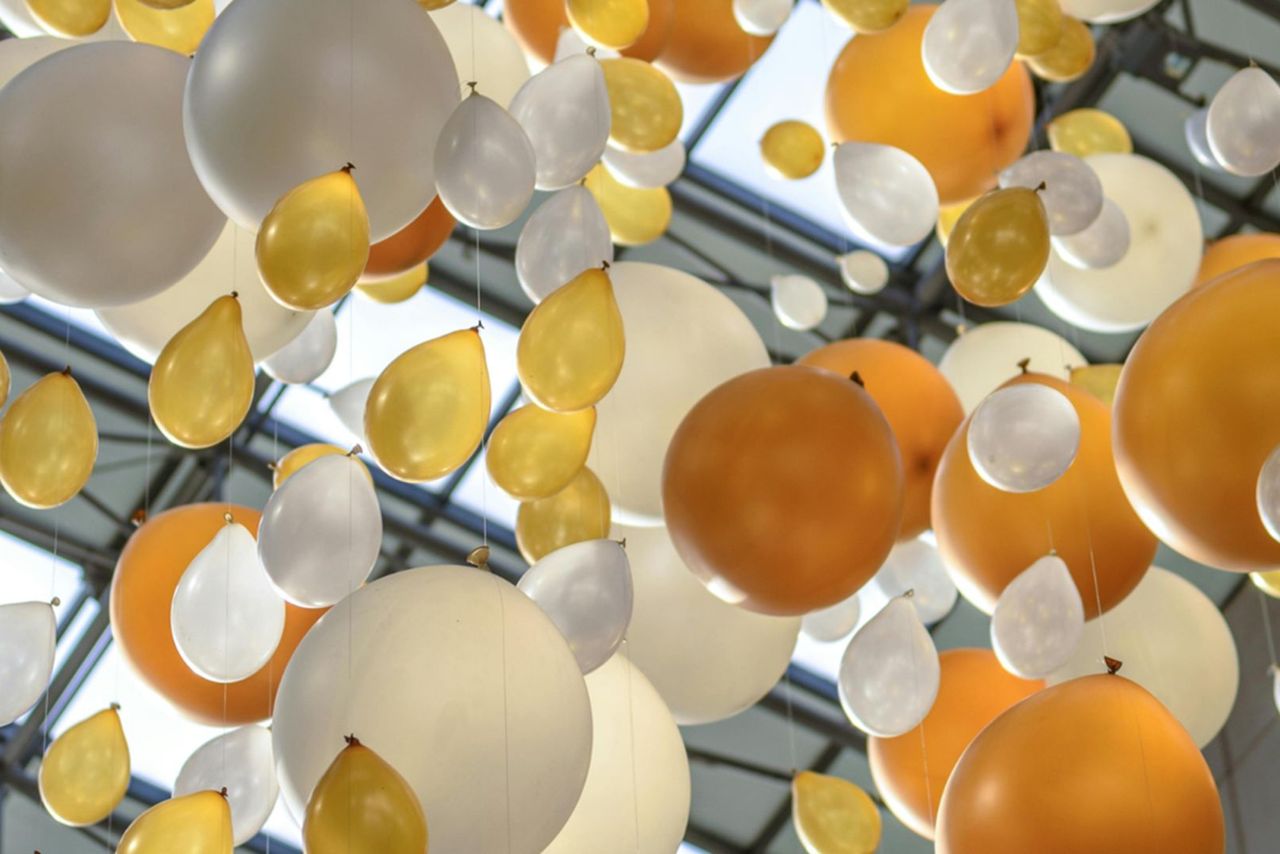 Organiser une fête surprise : astuces et lieux adaptés
