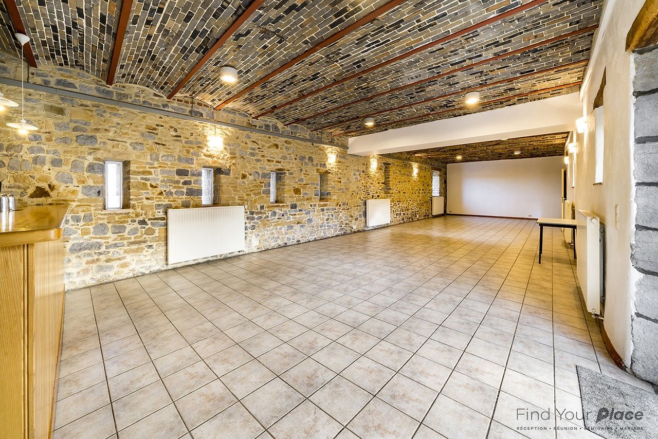 Salle Rez-de-Chaussée