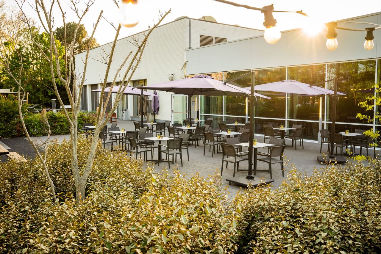 Outdoor pop-up Area
